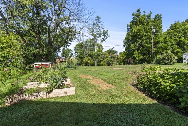766 Beaumont Avenue, Harrodsburg, KY 40330