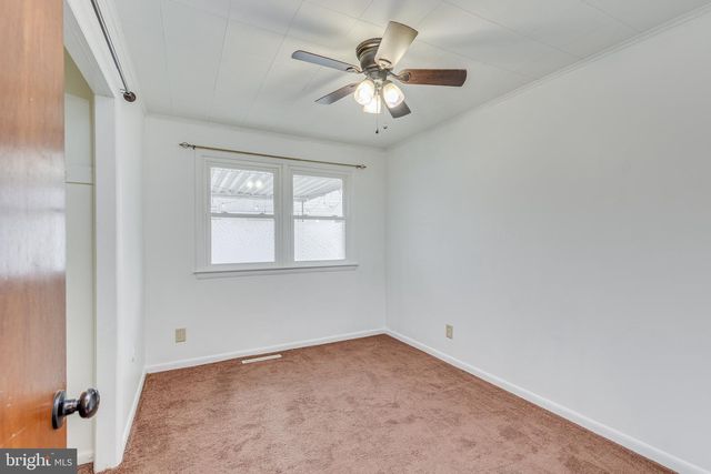 443 FLANDERS RD, Bellmawr, NJ 08031