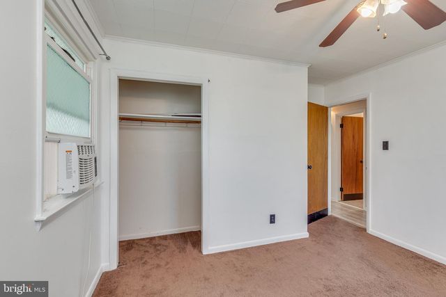 443 FLANDERS RD, Bellmawr, NJ 08031