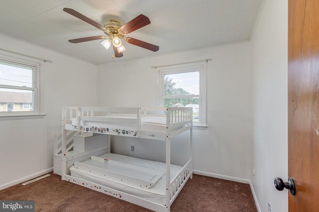 443 FLANDERS RD, Bellmawr, NJ 08031