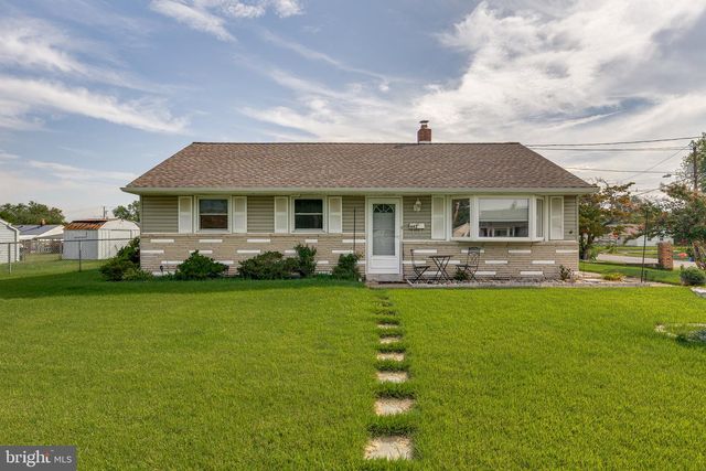 443 FLANDERS RD, Bellmawr, NJ 08031