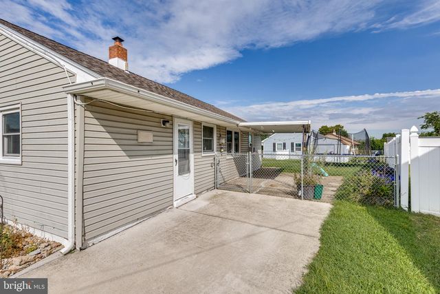 443 FLANDERS RD, Bellmawr, NJ 08031