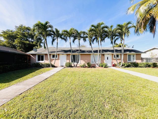 12419 Westhampton Circle, Wellington, FL 33414