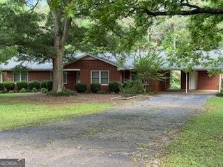 352 Bethesda Church Road, Hartwell, GA 30643