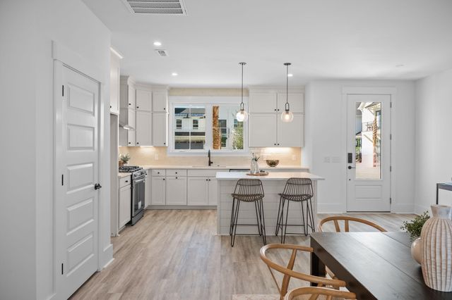 405 Oak Hammock Court, Johns Island, SC 29455