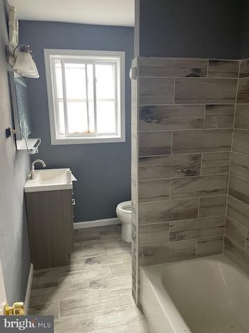 7117 ATLANTIC AVE, Upper Darby, PA 19082