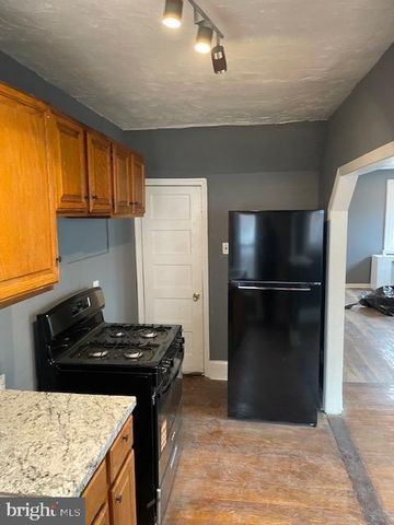 7117 ATLANTIC AVE, Upper Darby, PA 19082