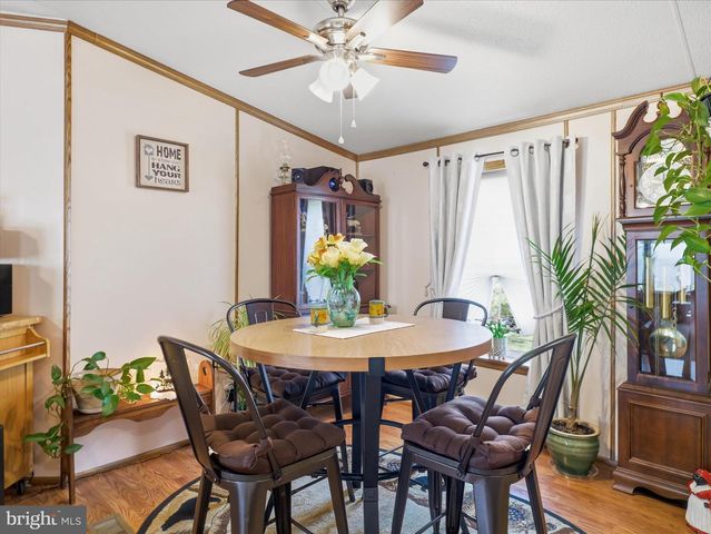 9595 GARLAND DR, Saint Thomas, PA 17252