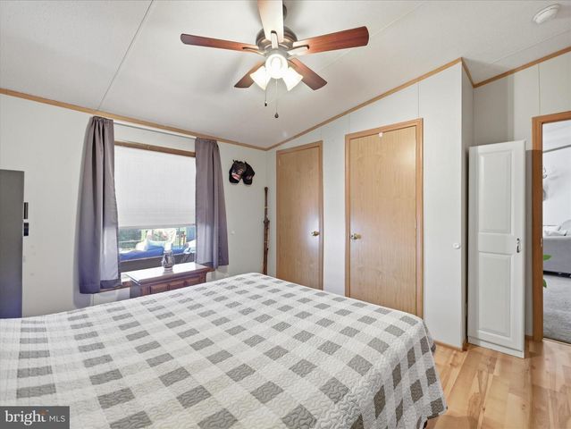 9595 GARLAND DR, Saint Thomas, PA 17252