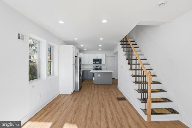 1281 JACKSON ST, Camden, NJ 08104