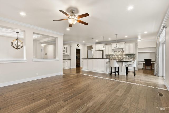 18018 N Streams Edge Way, Boise, ID 83714