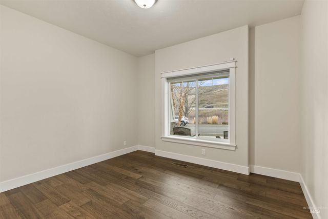 18018 N Streams Edge Way, Boise, ID 83714