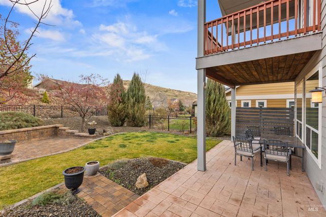 18018 N Streams Edge Way, Boise, ID 83714