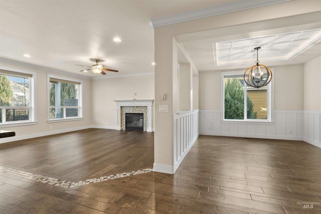 18018 N Streams Edge Way, Boise, ID 83714