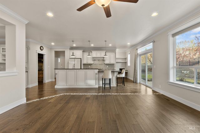 18018 N Streams Edge Way, Boise, ID 83714