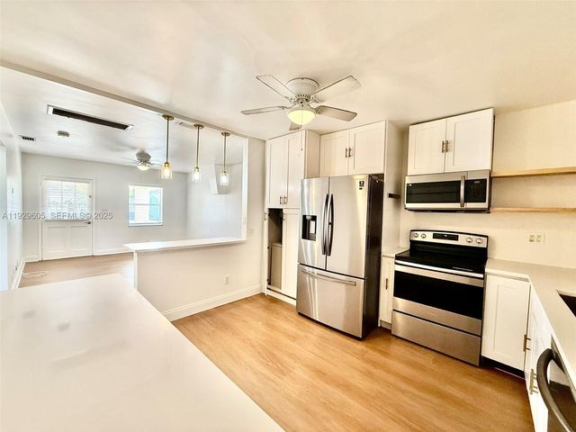 2403 Scott St A, Hollywood, FL 33020