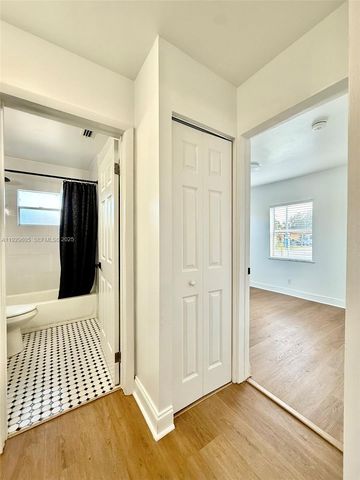 2403 Scott St A, Hollywood, FL 33020