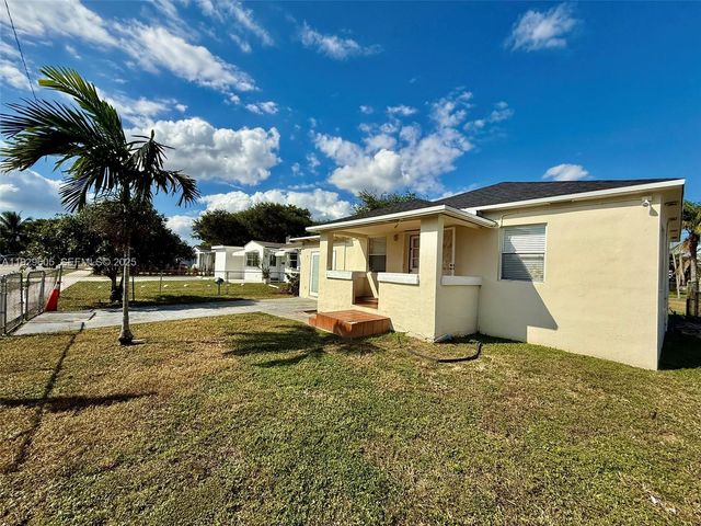 2403 Scott St A, Hollywood, FL 33020
