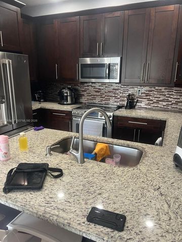4301 SW 160th Ave 215, Miramar, FL 33027
