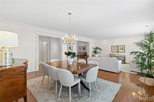 750 S Hanley Road 56, Clayton, MO 63105