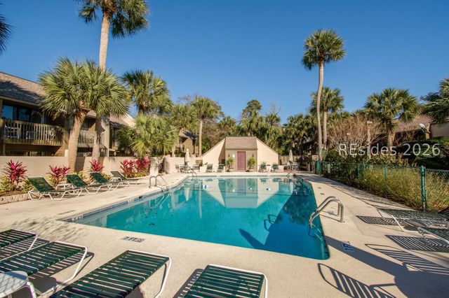 11 Tanglewood Dr Apt 7, Hilton Head Island, SC 29928