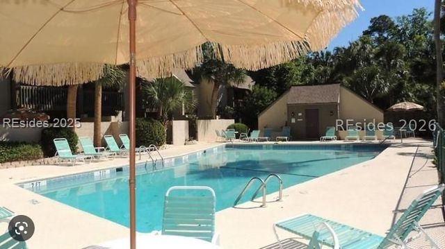 11 Tanglewood Dr Apt 7, Hilton Head Island, SC 29928