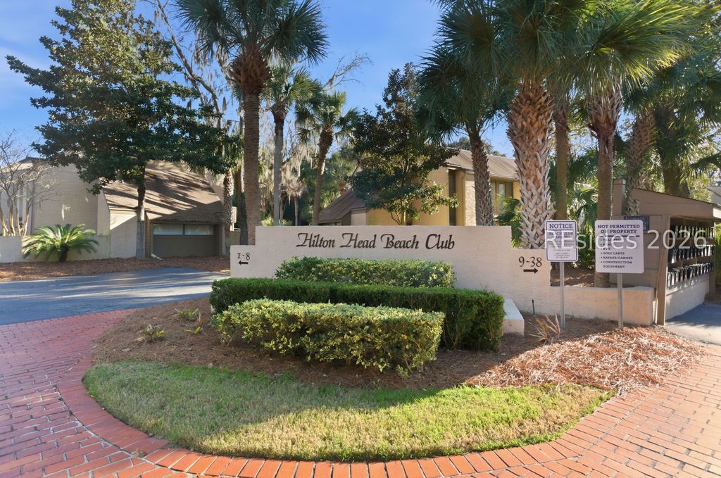 11 Tanglewood Dr Apt 7, Hilton Head Island, SC 29928