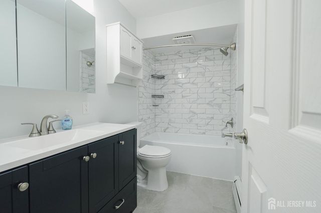 733 Cricket Lane, Woodbridge Proper, NJ 07095