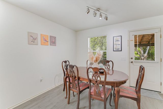 8710 Davis Oaks TRL, Austin, TX 78748