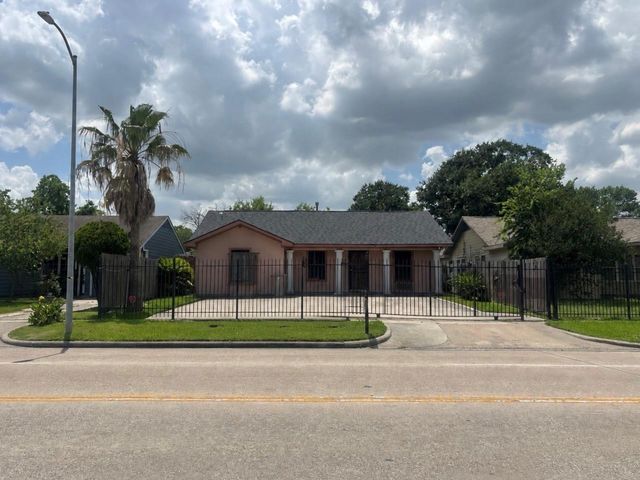 1006 Kress Street, Houston, TX 77020