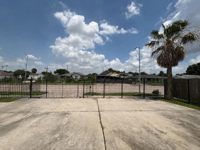 1006 Kress Street, Houston, TX 77020