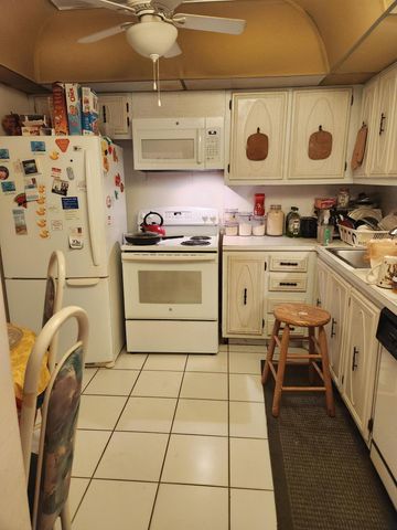 230 NE 26th Avenue 2140, Boynton Beach, FL 33435