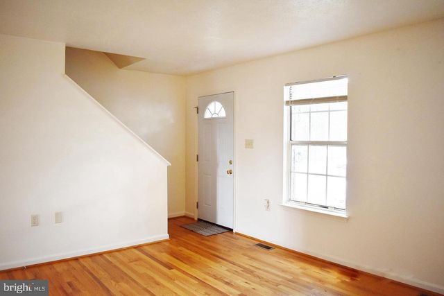 107 PARKSIDE DR, Winchester, VA 22602