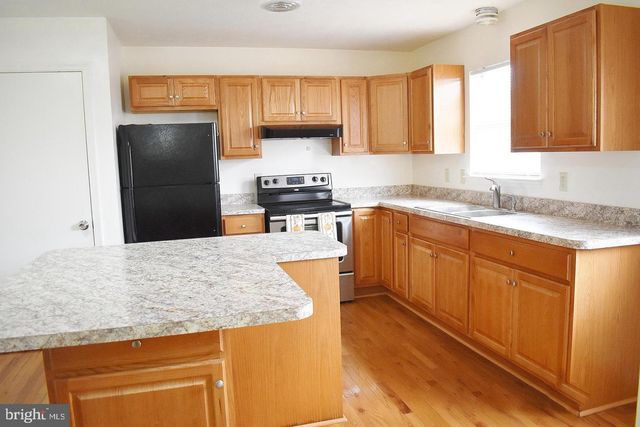 107 PARKSIDE DR, Winchester, VA 22602
