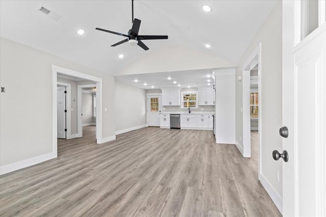 401 Earls Way, Chatsworth, GA 30705