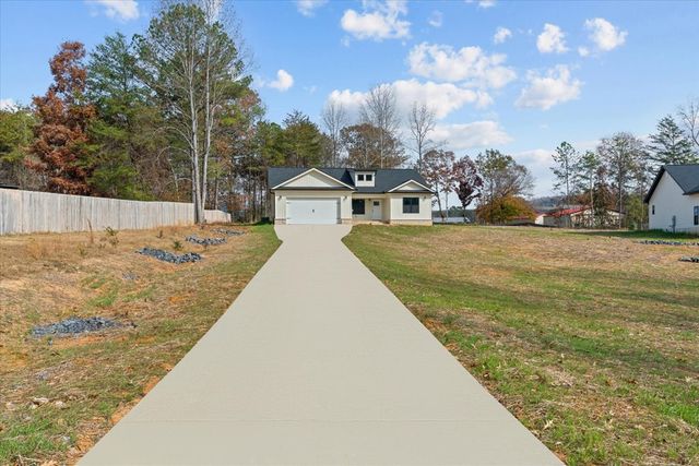 401 Earls Way, Chatsworth, GA 30705