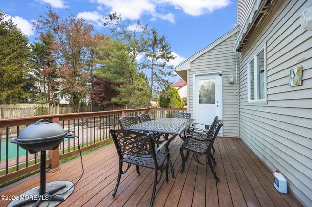 16 Wiltshire Drive, Manalapan, NJ 07726