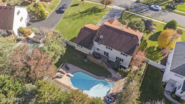 16 Wiltshire Drive, Manalapan, NJ 07726