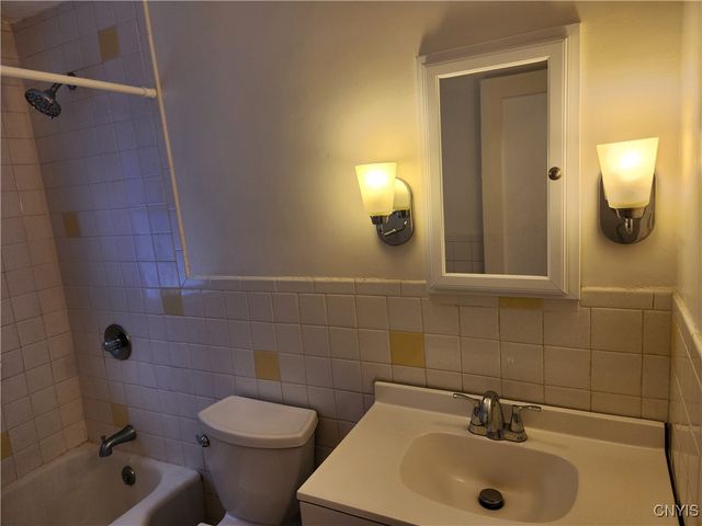 437 Church Street, Cicero, NY 13212