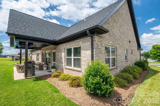 4282 Holly Circle NE, Conover, NC 28613