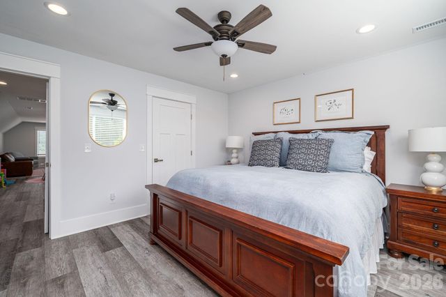 4282 Holly Circle NE, Conover, NC 28613
