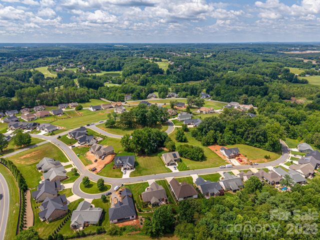 4282 Holly Circle NE, Conover, NC 28613
