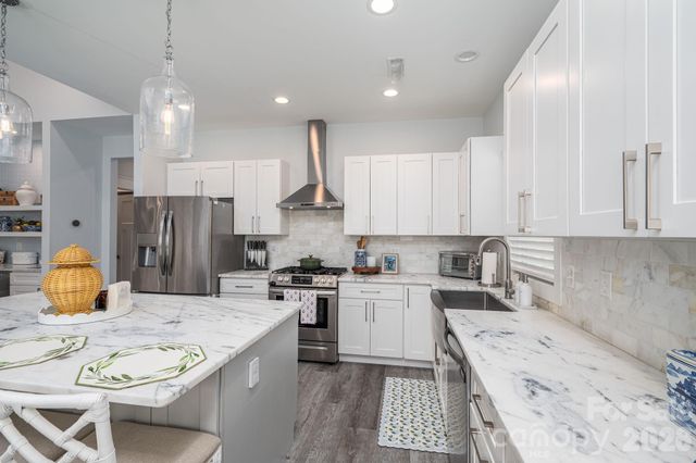 4282 Holly Circle NE, Conover, NC 28613