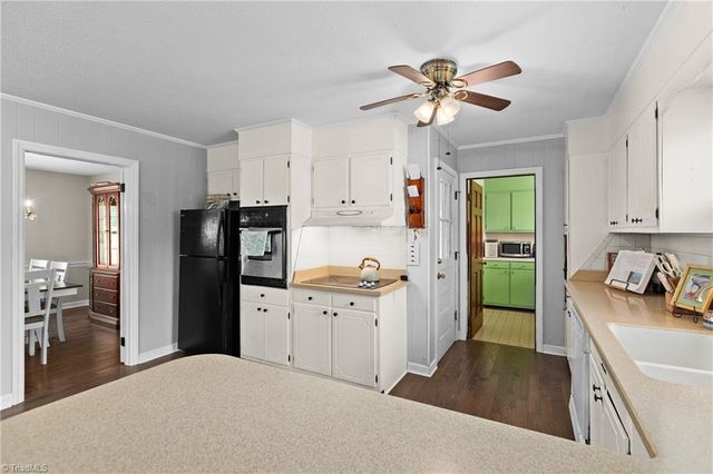 116 Asbury Drive, Kernersville, NC 27284