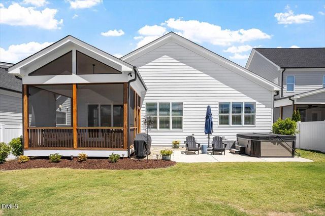 1745 Deacon Falls Way, Wendell, NC 27591