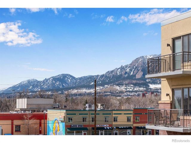 3401 Arapahoe Avenue 402, Boulder, CO 80303