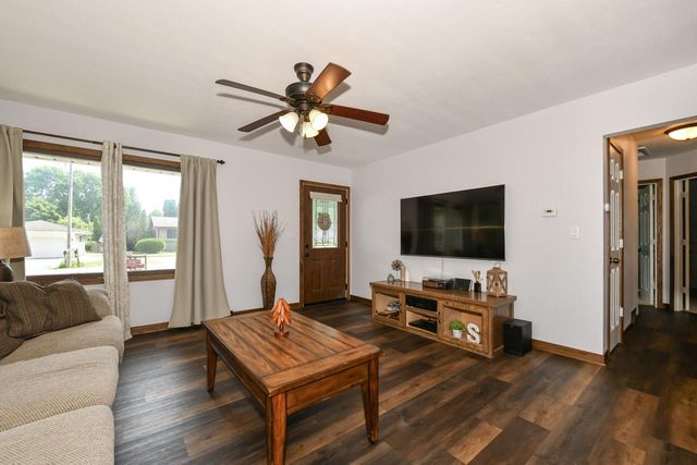 2526 Indian TRAIL, Racine, WI 53402