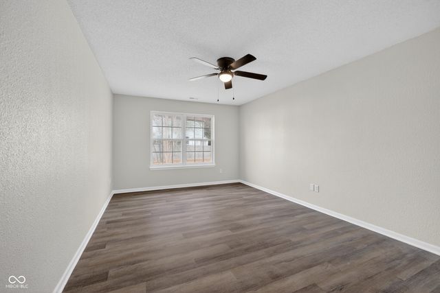 4624 Walker Street, Greenwood, IN 46143