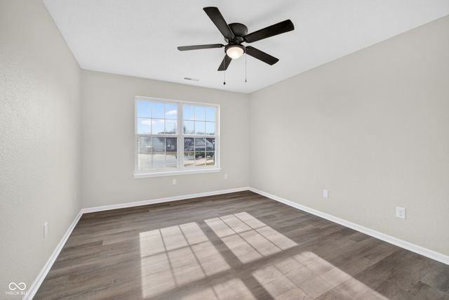 4624 Walker Street, Greenwood, IN 46143