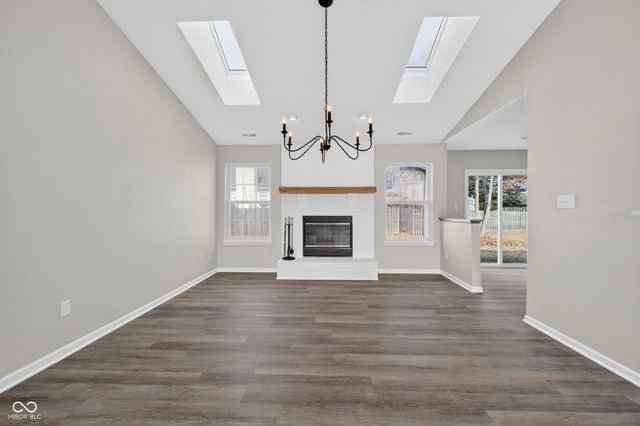 4624 Walker Street, Greenwood, IN 46143